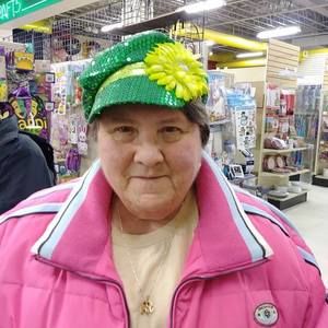 Meet your Posher, Norma